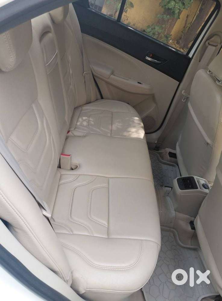 Maruti Suzuki Swift Dzire 1.2 Zxi Bsiv, 2017, Petrol