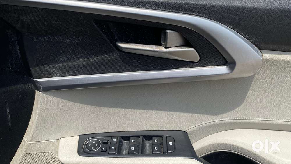 Kia Carens 1.5 Prestige Plus 7 Str Imt, 2022, Petrol