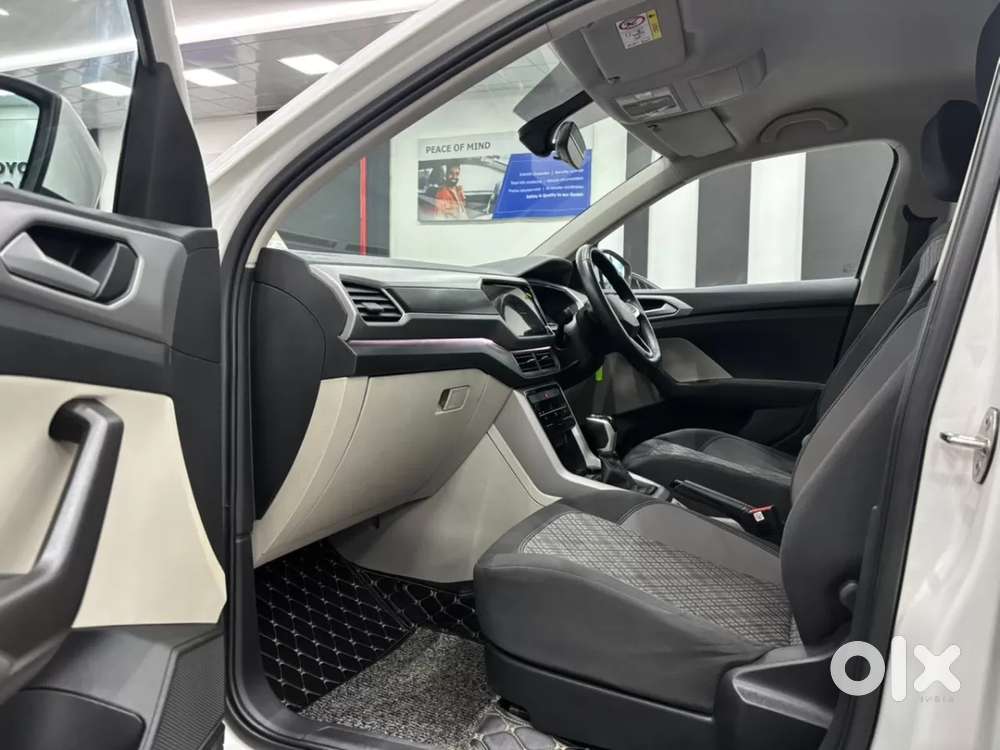 Volkswagen Taigun 1.0 Tsi Topline At, 2023, Petrol