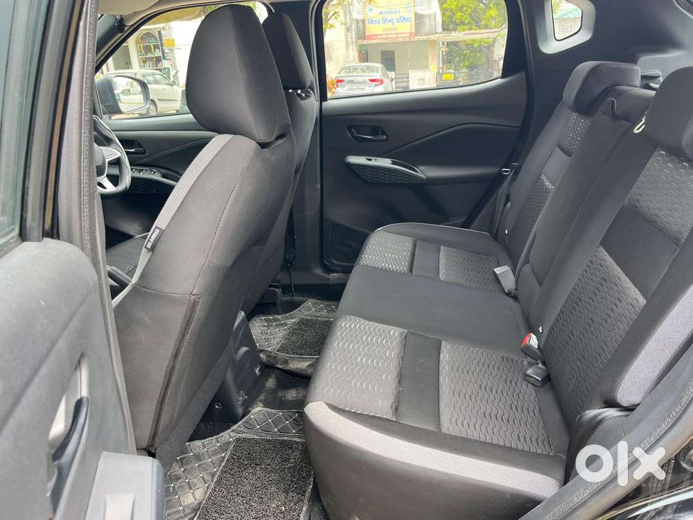 Nissan Magnite 1.0 Xv Executive Turbo Cvt, 2026, Petrol