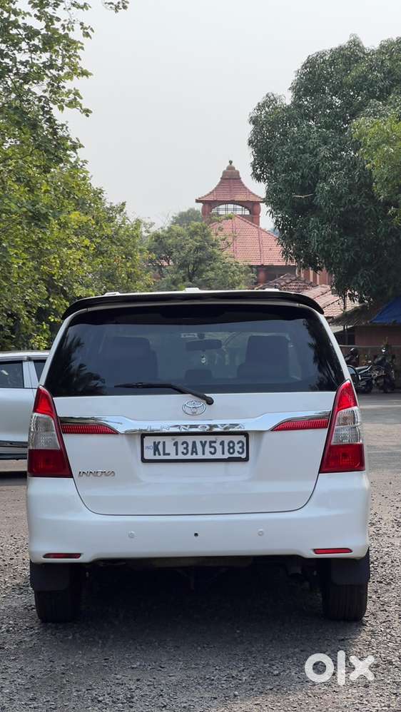 Toyota Innova Diesel 2013