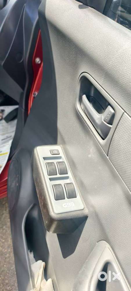 Maruti Suzuki Swift 1.3 Vxi, 2010, Petrol