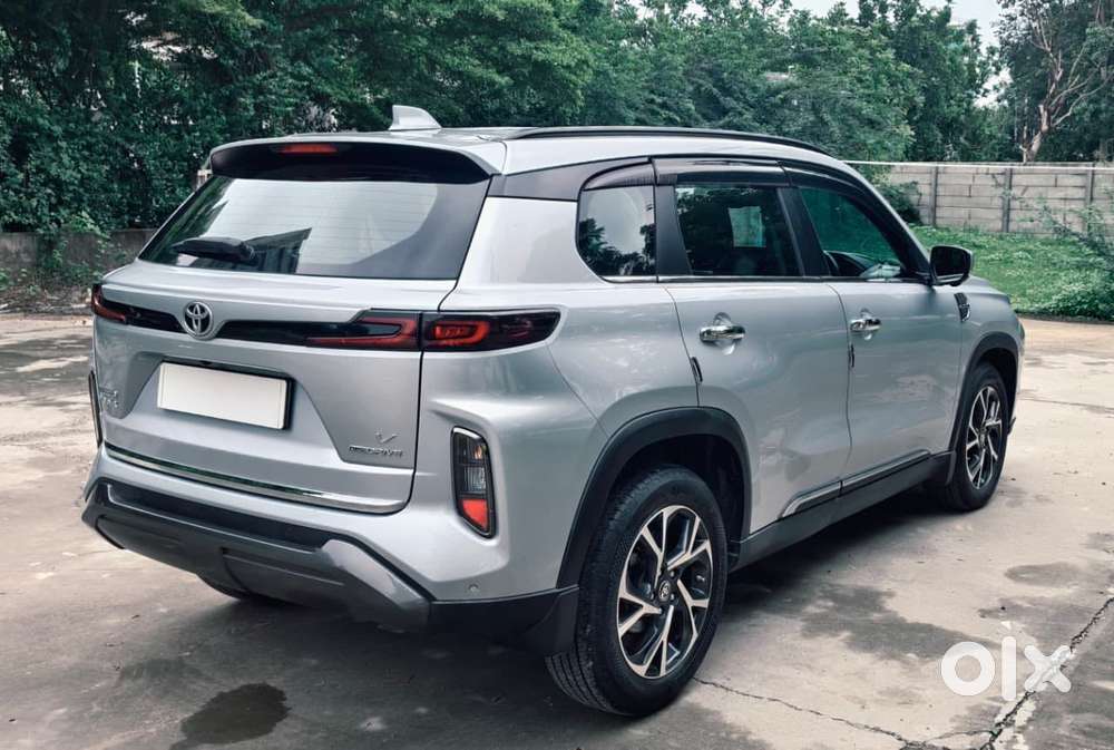 Toyota Urban Cruiser Hyryder 1.5 V Neo Drive At, 2025, Petrol