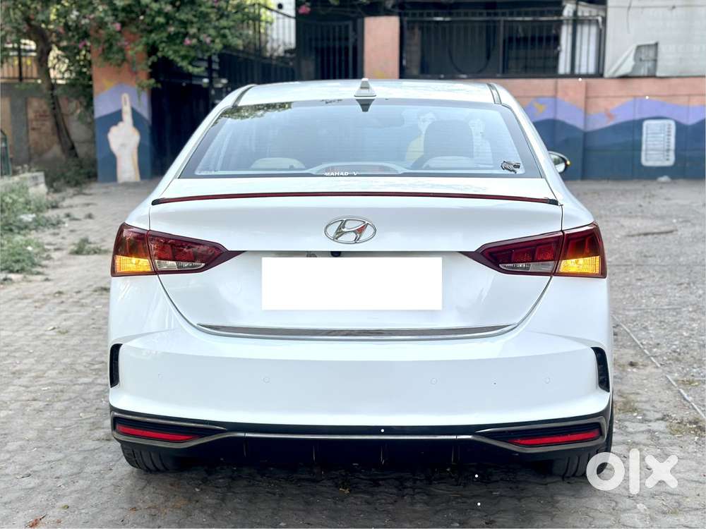 Hyundai Verna 1.5 Sx Petrol Mt, 2020, Petrol