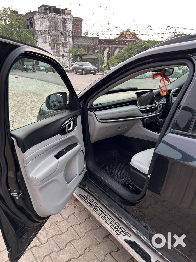 Jeep Meridian Limited, 2025, Diesel