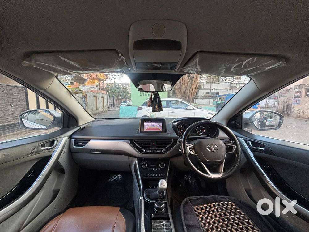 Tata Nexon 1.2 Revotron Xza Plus, 2018, Petrol