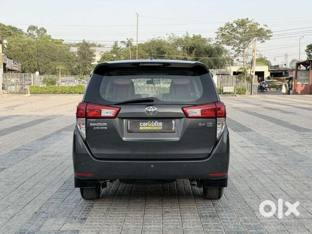 Toyota Innova Crysta 2.4 G Mt, 2020, Diesel