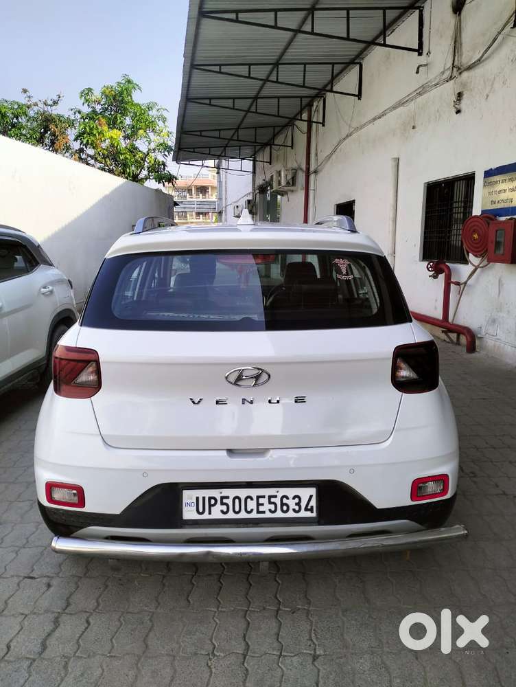 Hyundai Venue S Plus Mt 1.2 Kappa, 2022, Petrol
