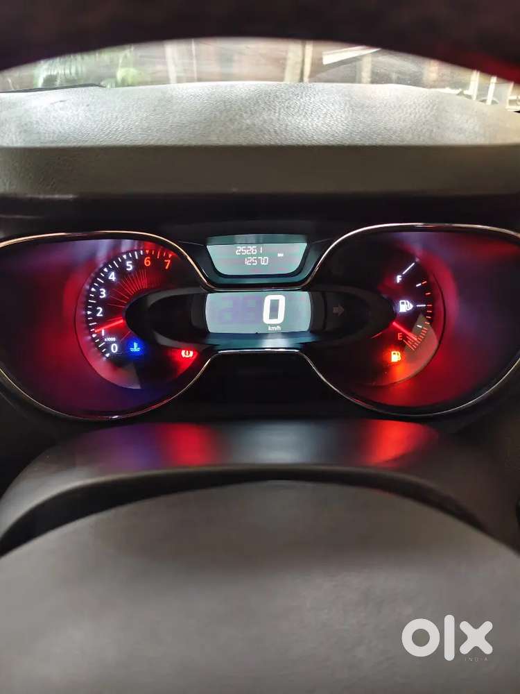 Renault Captur Petrol 2018 Owned By A Single Mother, Well Maintained.