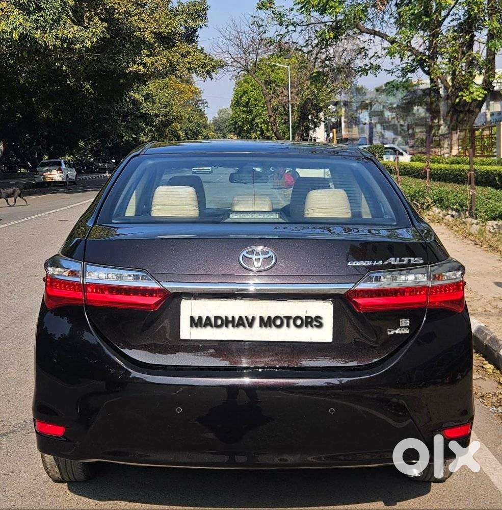 Toyota Corolla Altis