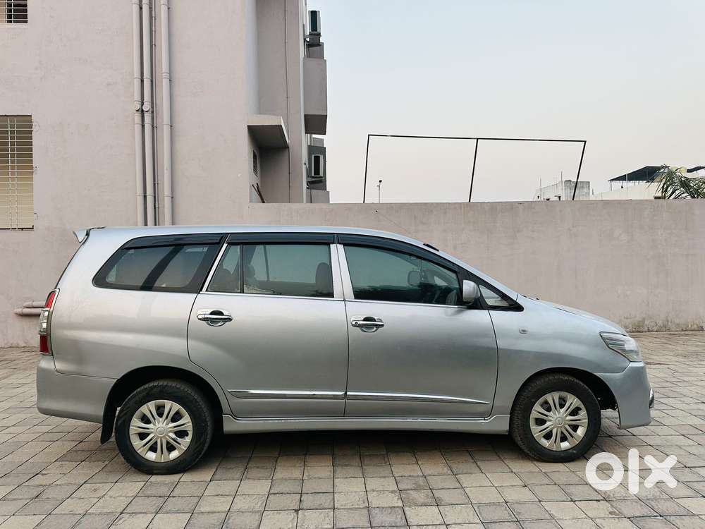 Toyota Innova 2009-2011 2.5 Ev Ms 8 Str Bsiv, 2015, Diesel