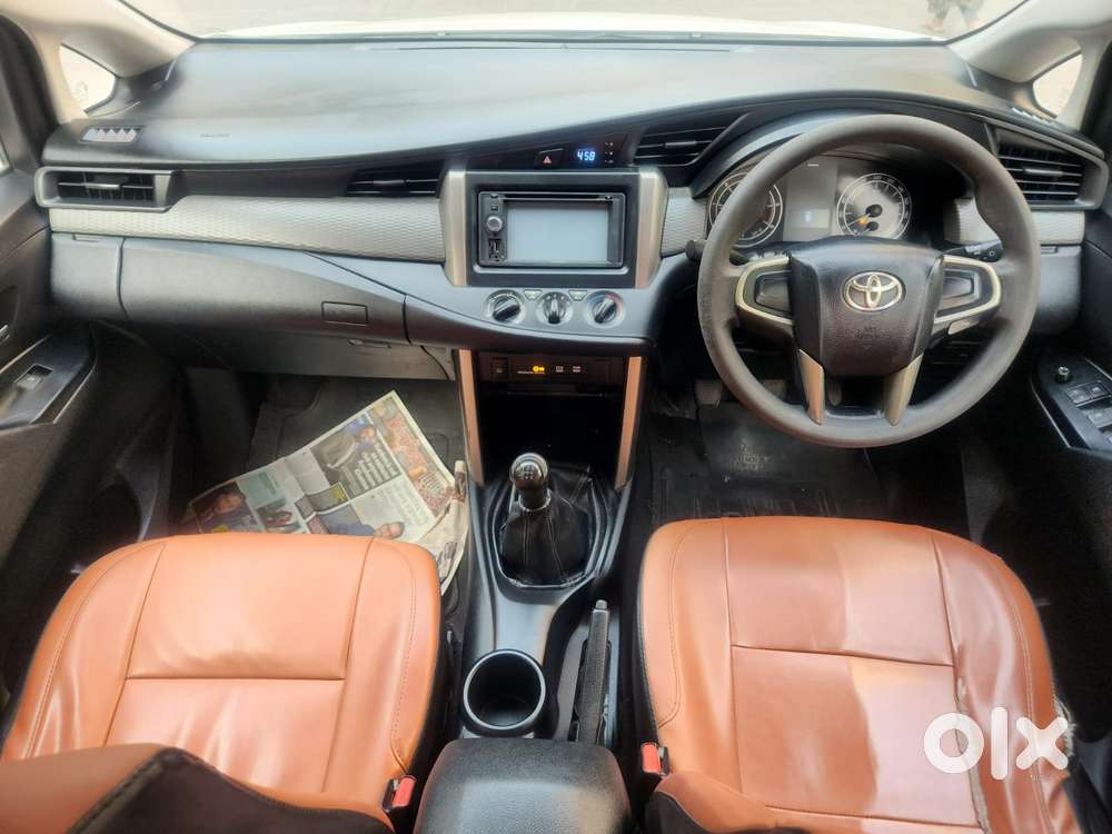 Toyota Innova Crysta 2.4 G Mt 7 Str, 2017, Diesel