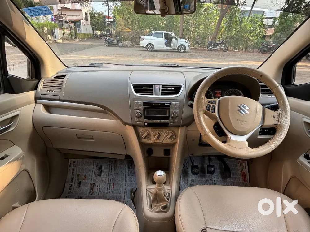 Ertiga Vxi Cng 
Model _ 2017(11)
Vehicl
Vehicle Running_ 1,25,000km