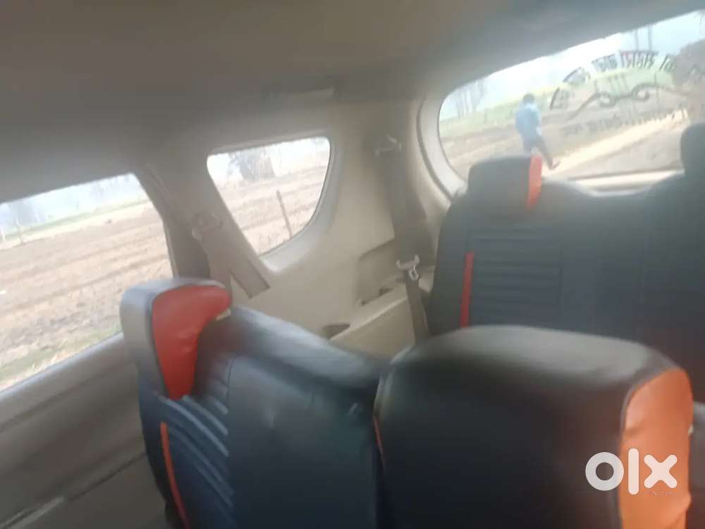 Maruti Suzuki Ertiga 2014