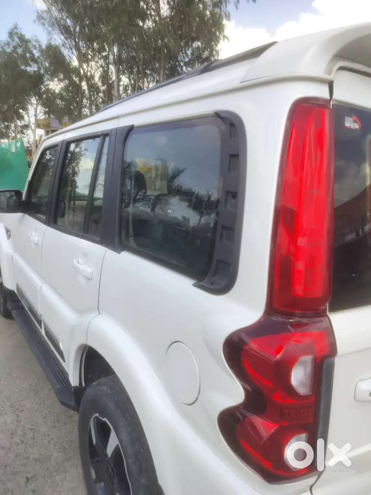 Mahindra Scorpio Classic 2023 Mp Registration 
Diesel 28000 Km Driven