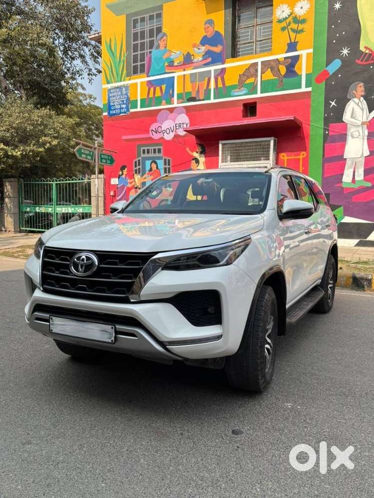 Toyota Fortuner 3.0 4x2 Automatic, 2022, Diesel