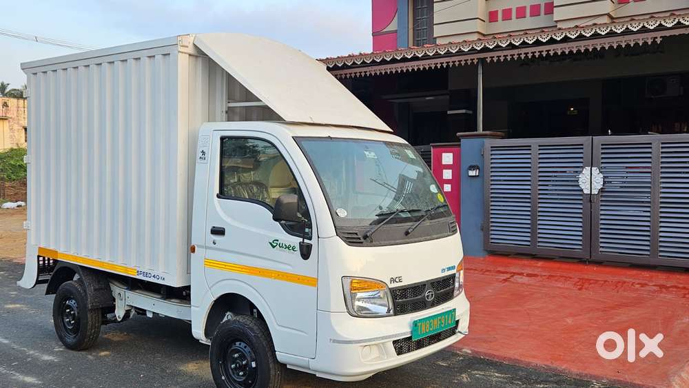 Tata Altroz Ev Xz Plus, 2026, Electric