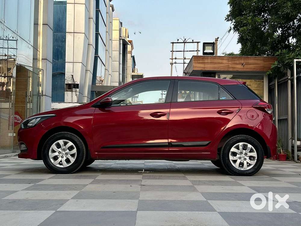 Hyundai Elite I20 Sportz (o) 1.2, 2017, Petrol