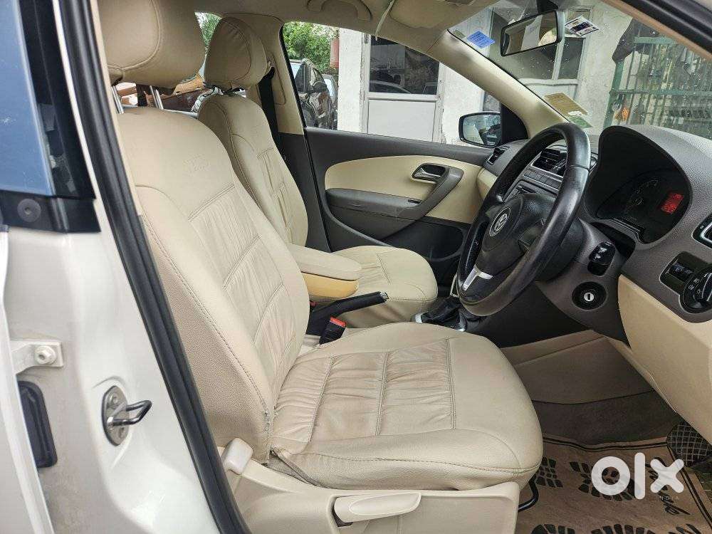 Volkswagen Vento Ipl Ii Petrol Highline At, 2011, Petrol