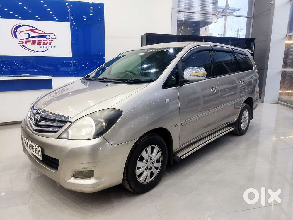 Toyota Innova 2004-2011 2.5 G4 Diesel 7-seater, 2011, Diesel