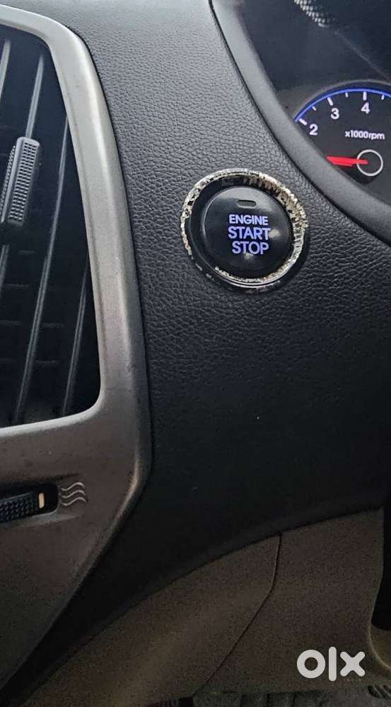 Hyundai I20 Petrol Asta Option, 2013, Petrol