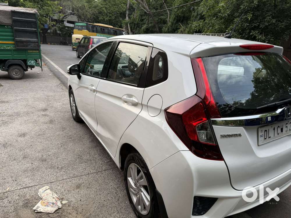 Honda Jazz 1.2 V I Vtec Privilege, 2017, Petrol