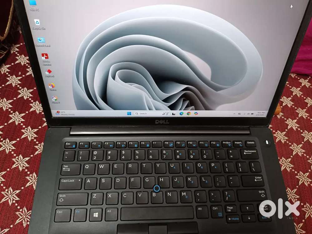 Dell Latitude 7490 Laptop