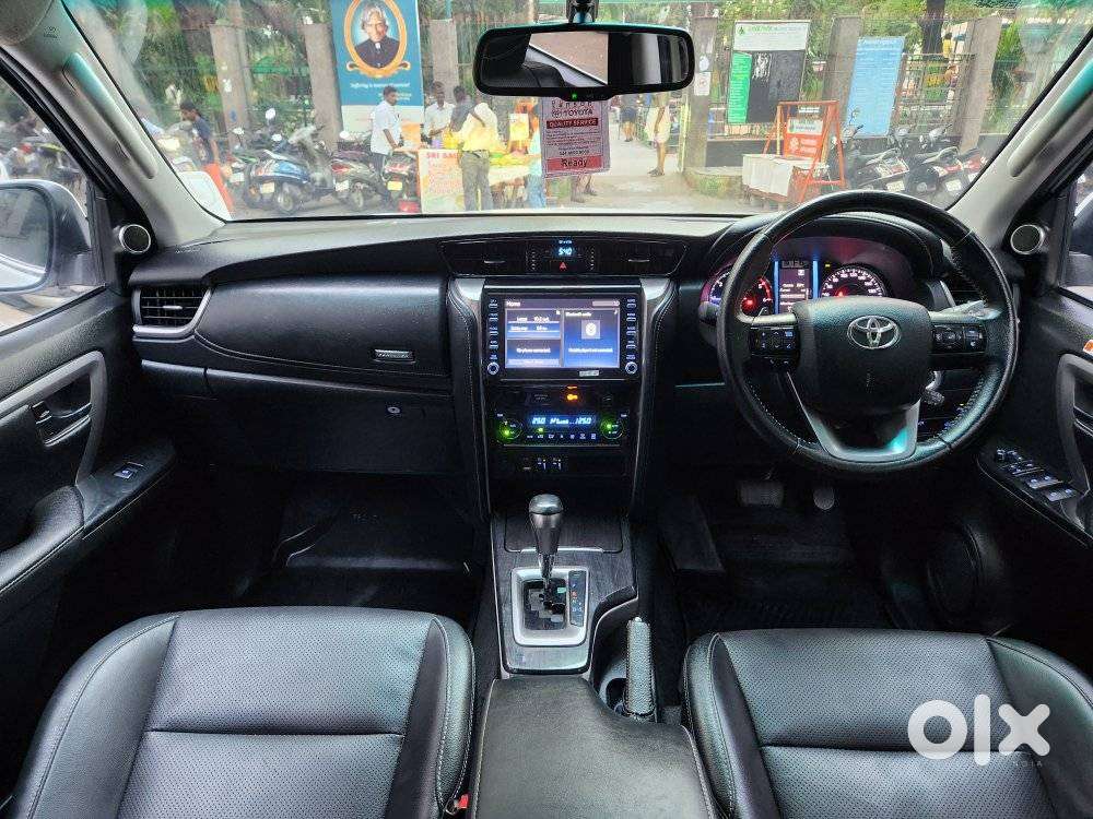 Toyota Fortuner 4x2 At 2.8 Diesel, 2022, Diesel