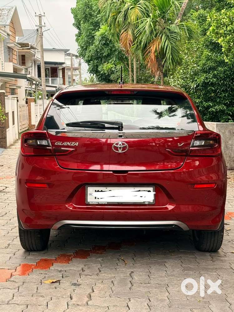 Toyota Glanza 2024 Petrol Well Maintained