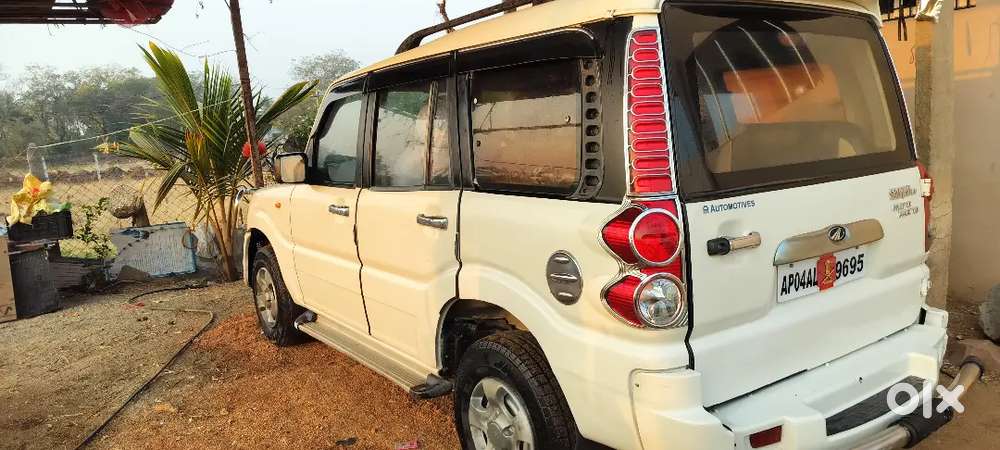 Mahindra Scorpio Classic 2012 Diesel 188000 Km Driven