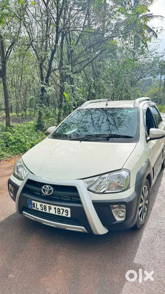 Toyota Etios Cross 2014 Diesel 70000 Km Driven