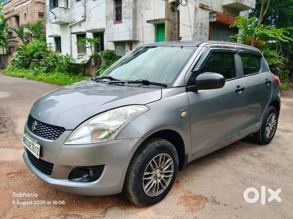 Maruti Suzuki Swift Lxi, 2013, Petrol