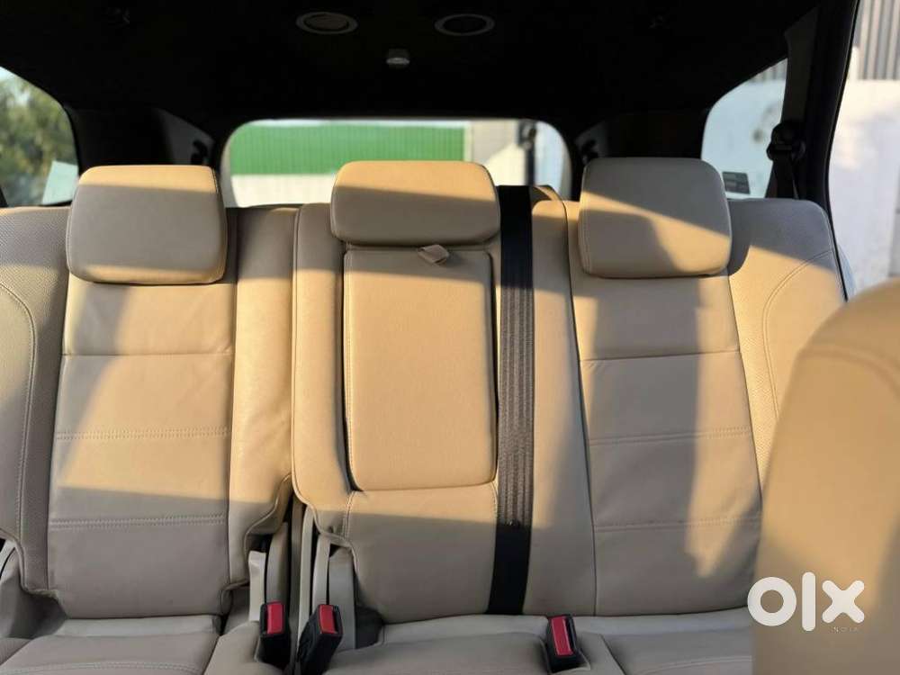 Ford Endeavour 2.2 Titanium At 4x2, 2020, Petrol