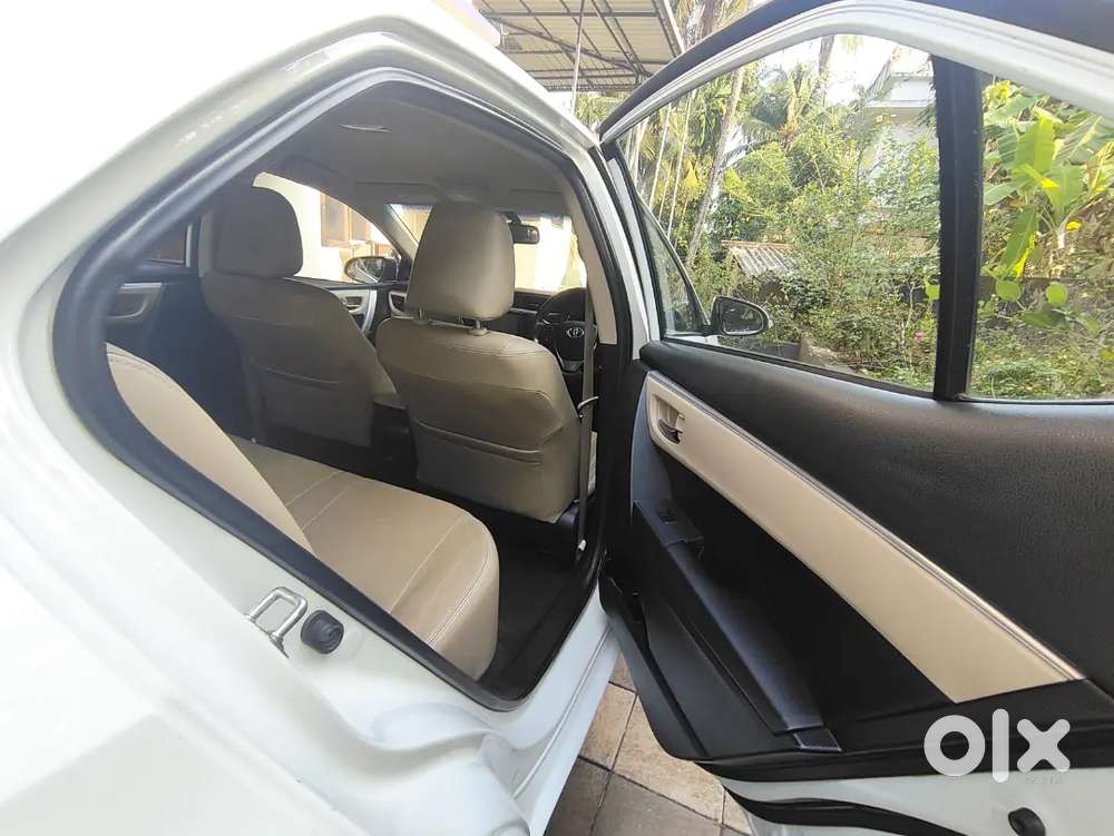 Toyota Corolla Altis 2015 Diesel Well Maintained
