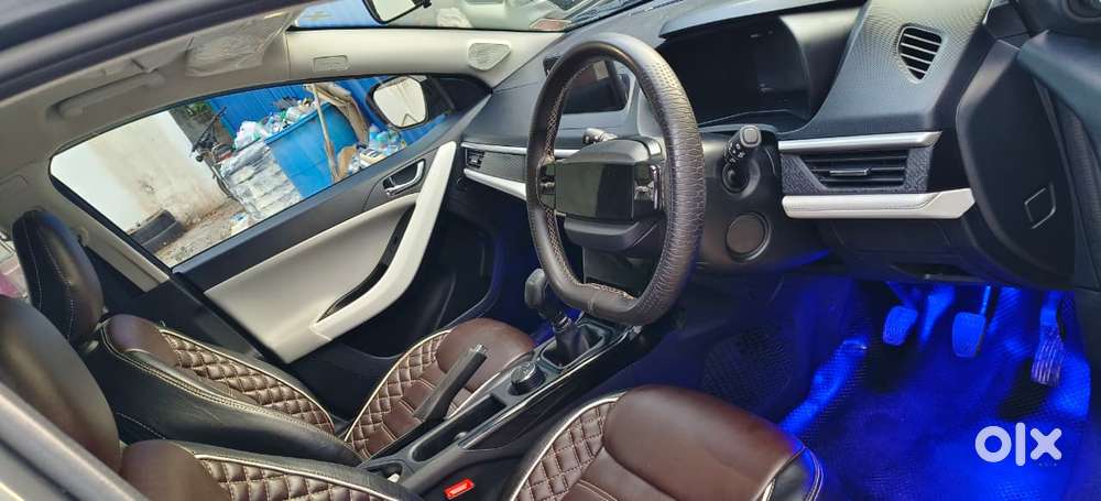 Tata Nexon Creative 1.2 Revotron Petrol 6 Mt, 2023, Petrol
