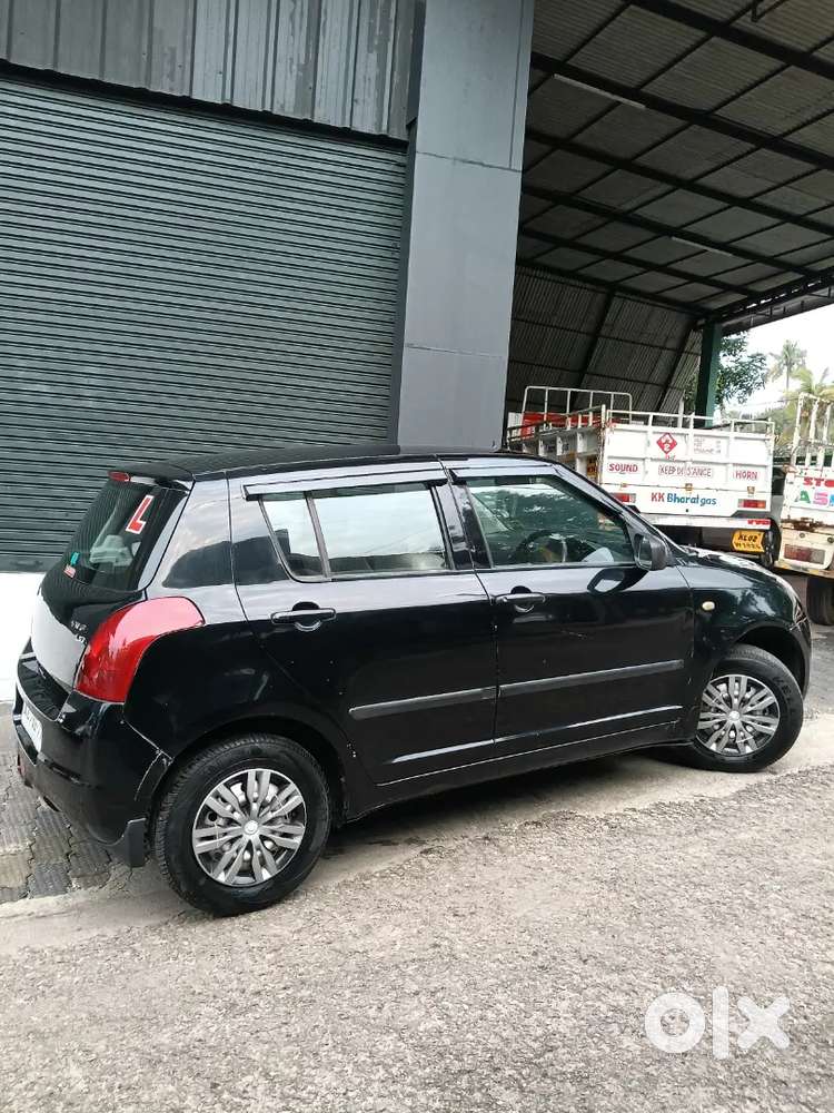 Maruti Suzuki Swift 2007 Petrol 89000 Km Driven Well Maintained