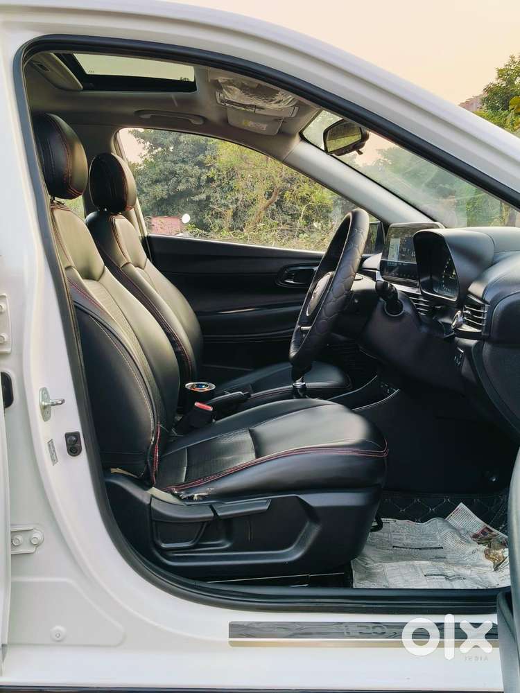 Hyundai I20 Asta (o) 1.2 Mt, 2023, Petrol