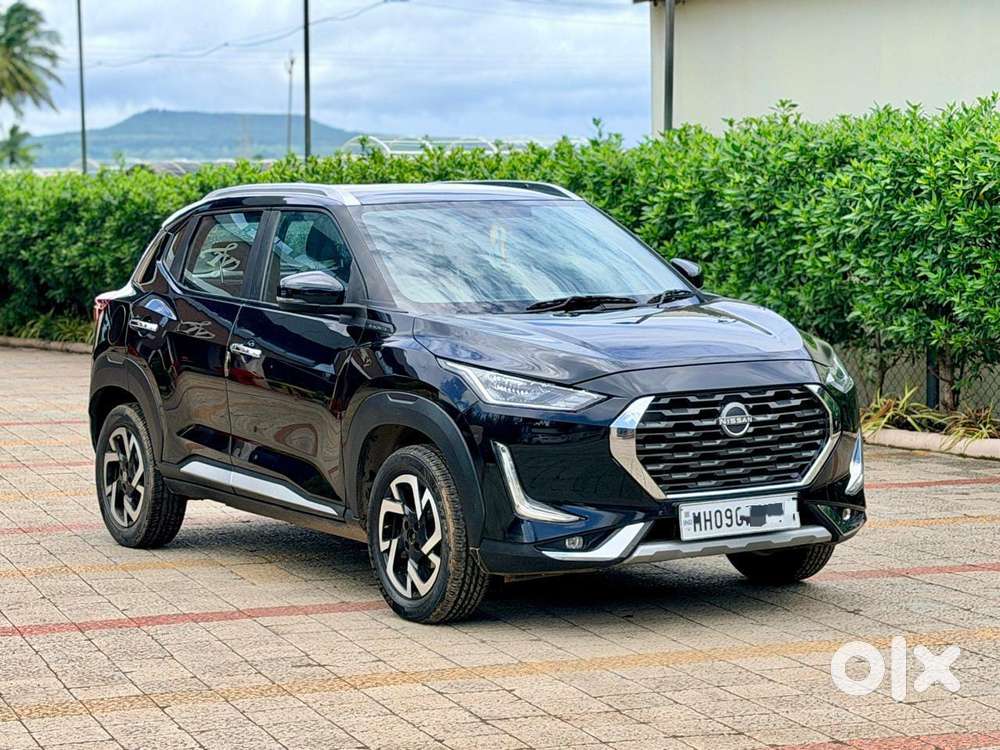 Nissan Magnite 1.0 Xv Premium, 2023, Petrol