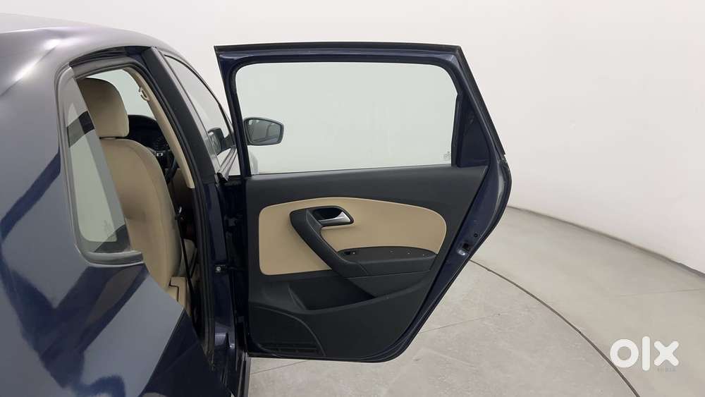 Volkswagen Polo 2009-2013 Petrol Highline 1.2l, 2015, Petrol