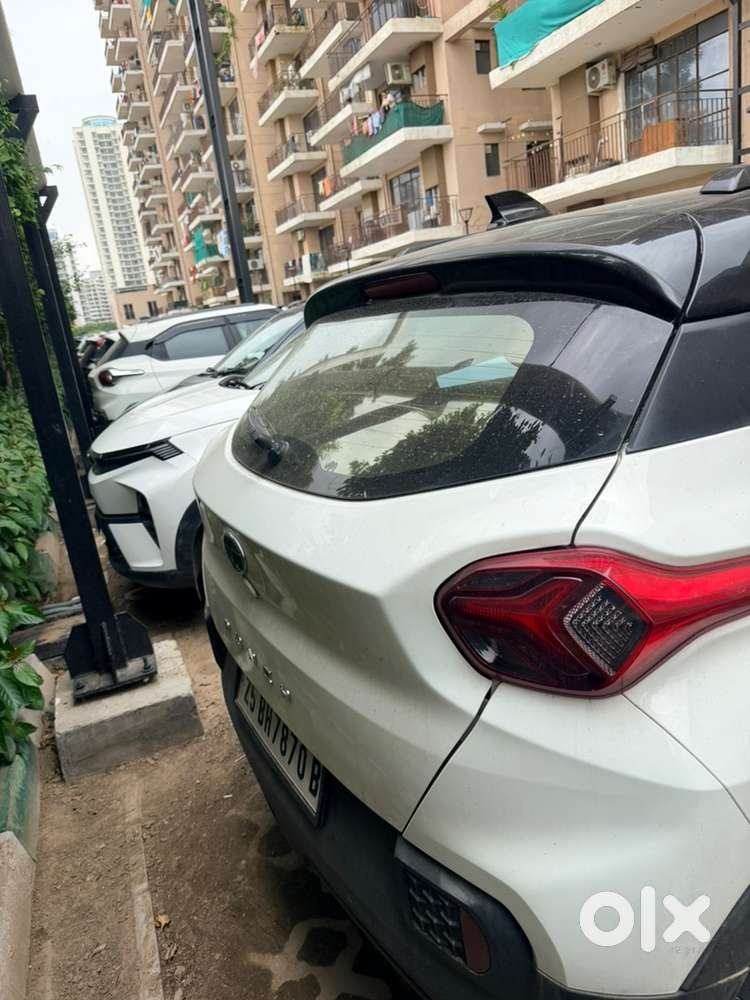 Tata Punch Petrol Manual 2025 Year