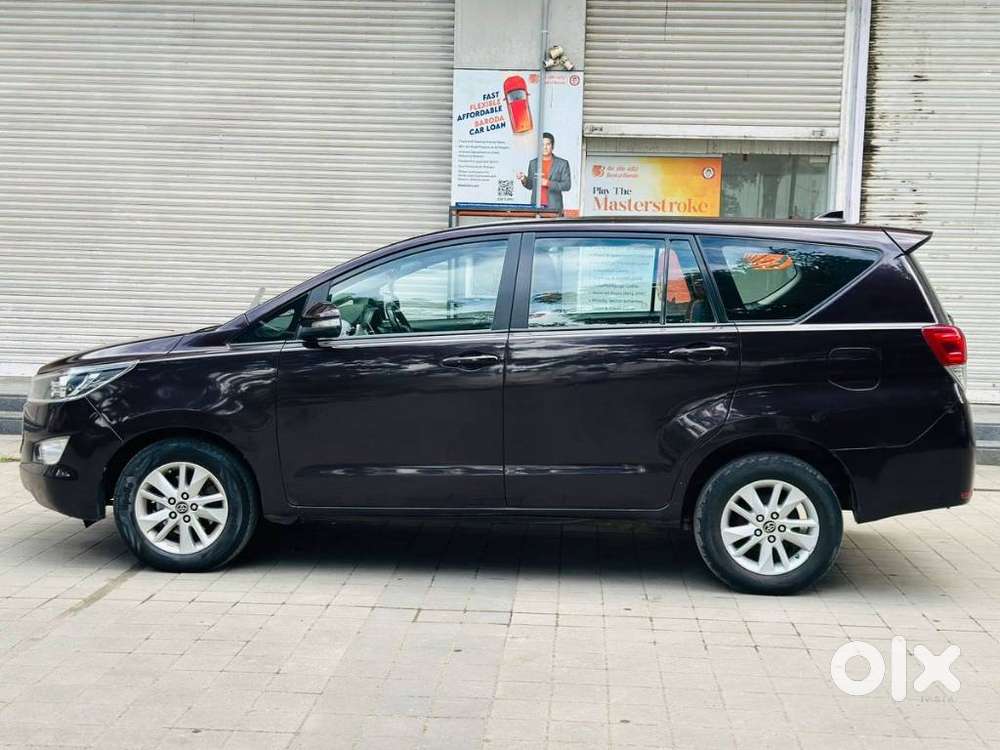 Toyota Innova Crysta 2.4 G Mt, 2017, Diesel