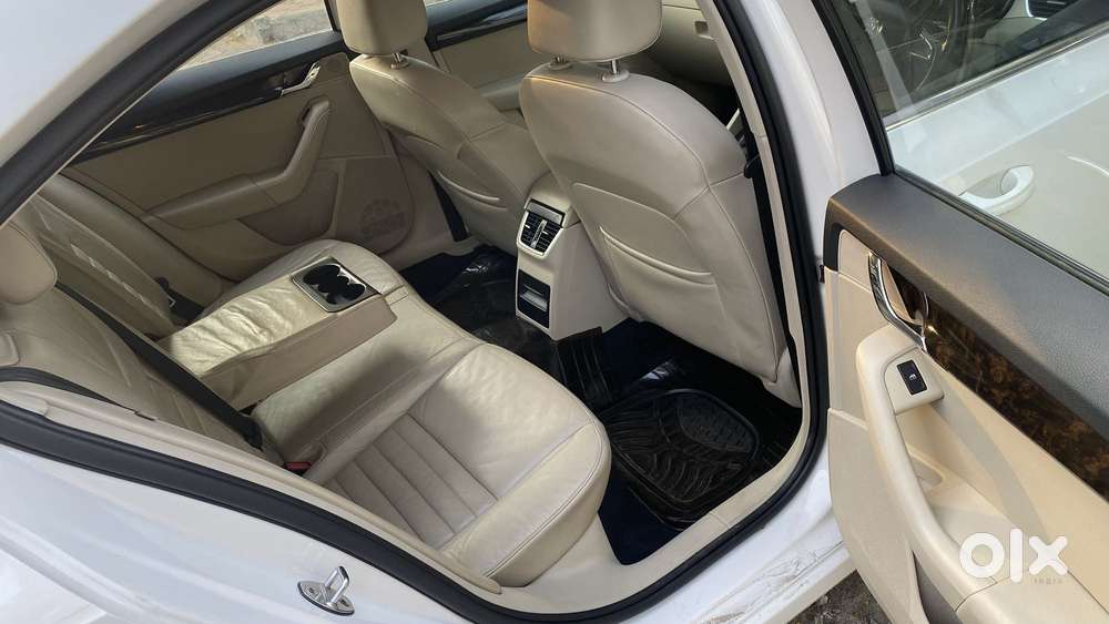 Skoda Octavia 2013-2017 Style Plus 1.8 Tsi At, 2016, Petrol