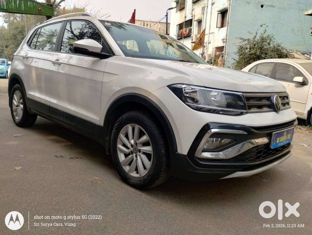 Volkswagen Taigun 1.0 Tsi Highline At, 2022, Petrol