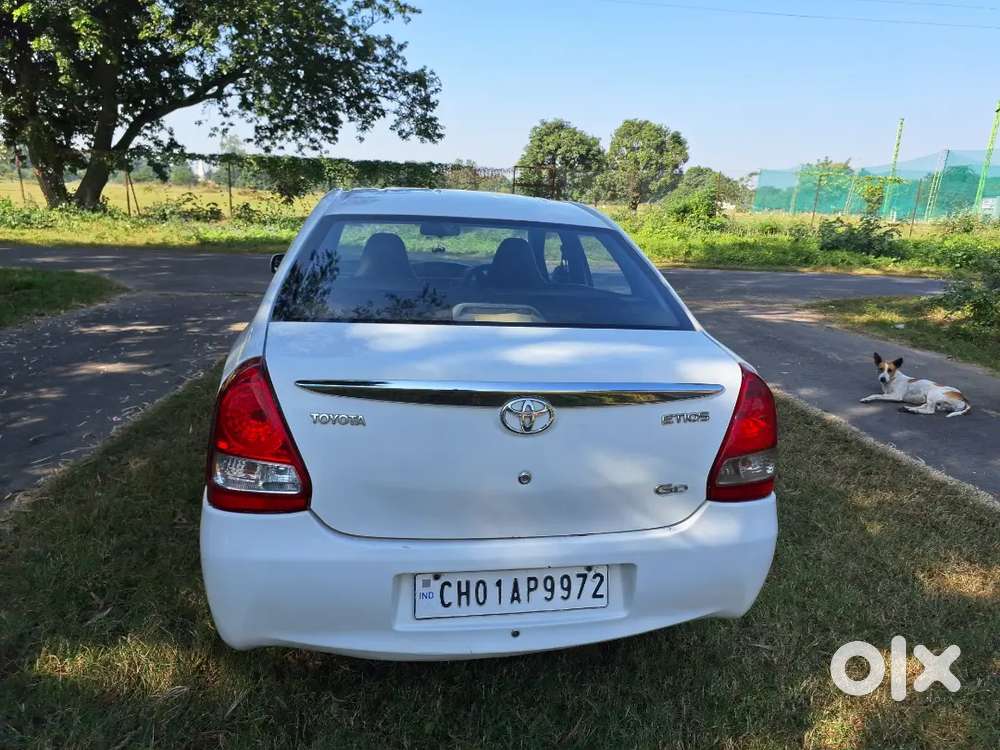 Well Maintained Single Hand Drive