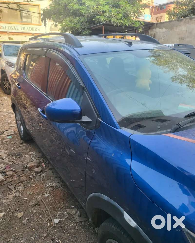 Renault Triber 2021 Cng & Hybrids 33000 Km Driven