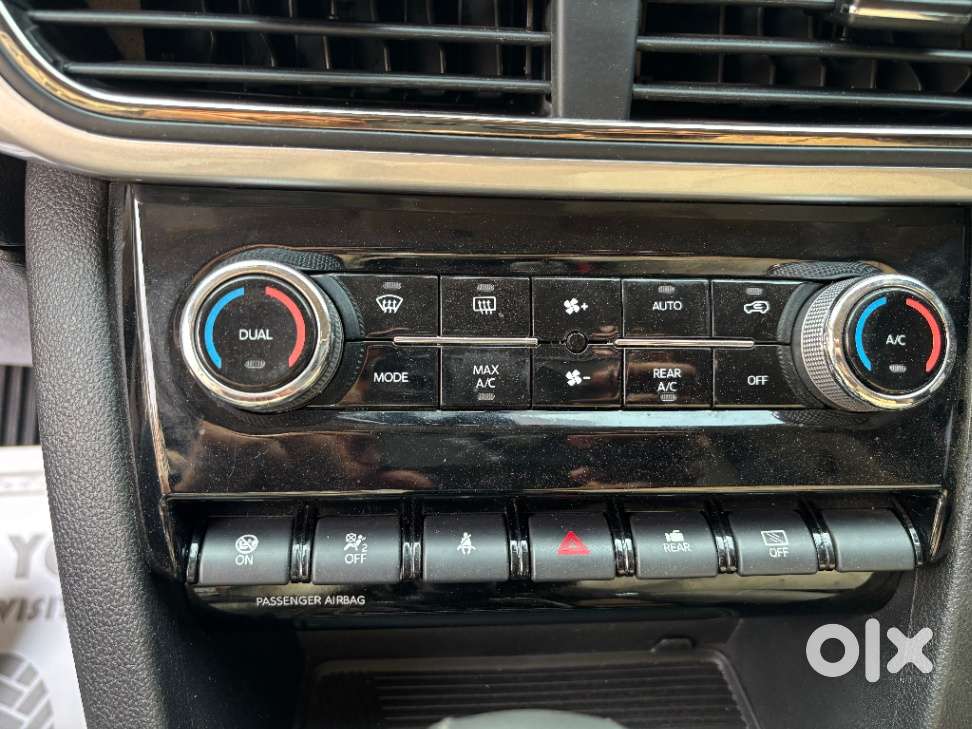 Mahindra Xuv700, 2025, Petrol