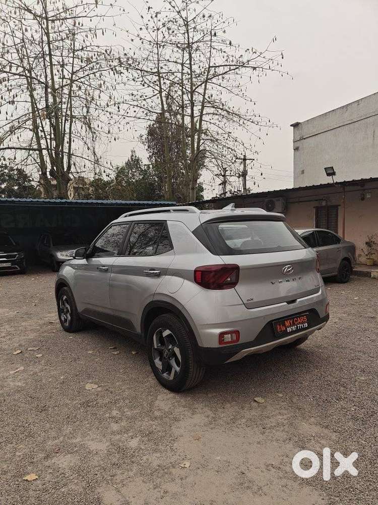 Hyundai Venue Sx Plus Turbo Dct, 2019, Petrol