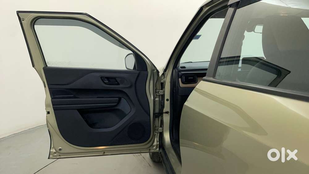 Tata Punch 1.2 Revotron Creative Amt Kaziranga Edition, 2022, Petrol