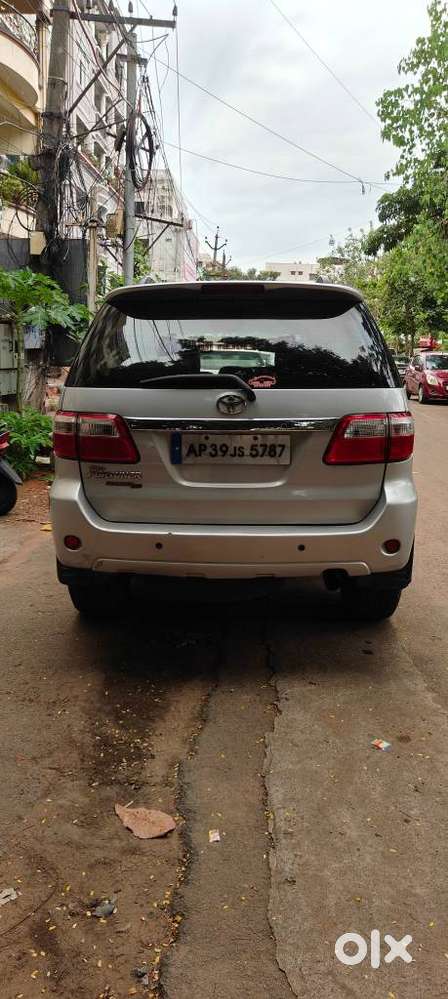 Toyota Fortuner 3.0 4x4 Manual, 2009, Diesel