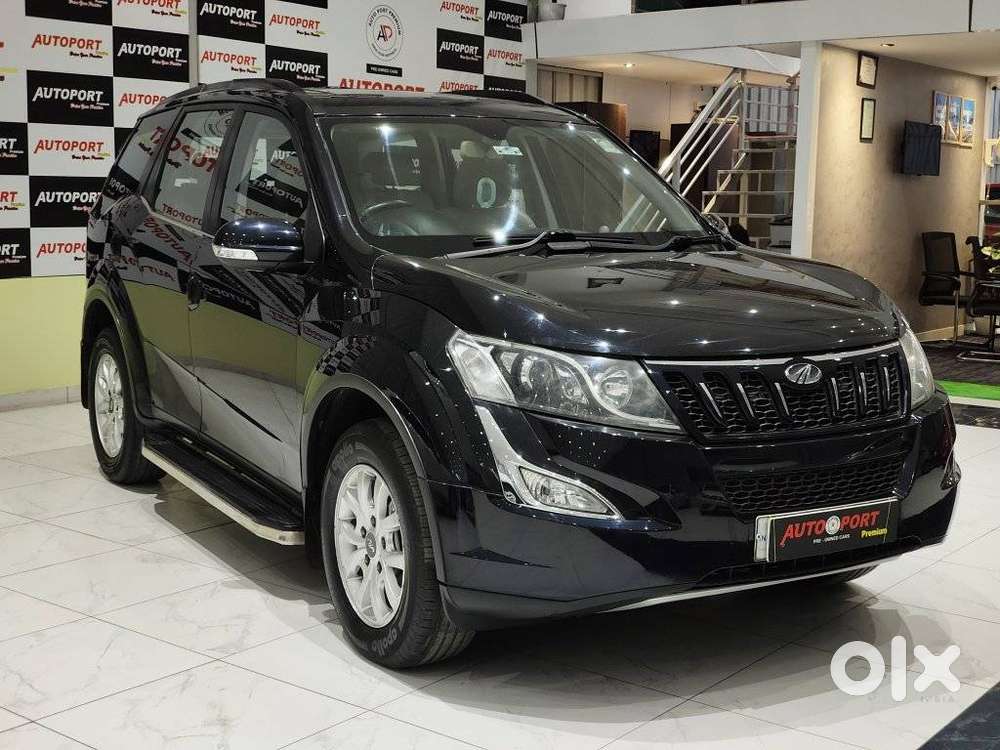 Mahindra XUV500 2.2 W10, 2018, Diesel